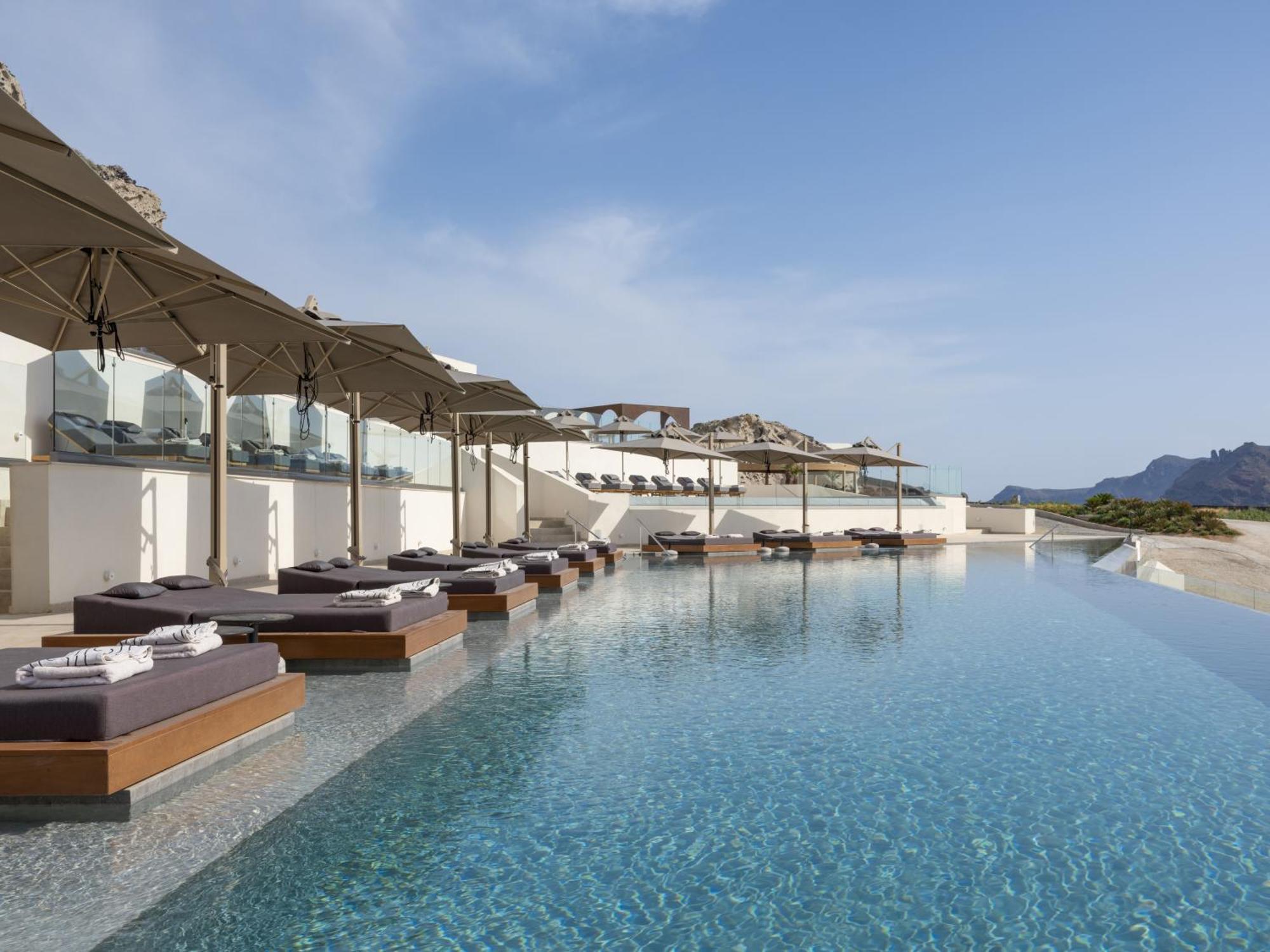 Santo Mine Oia Suites Exterior photo